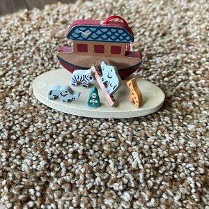 VTG Minature Wooden Noah’s Ark Christmas Ornament